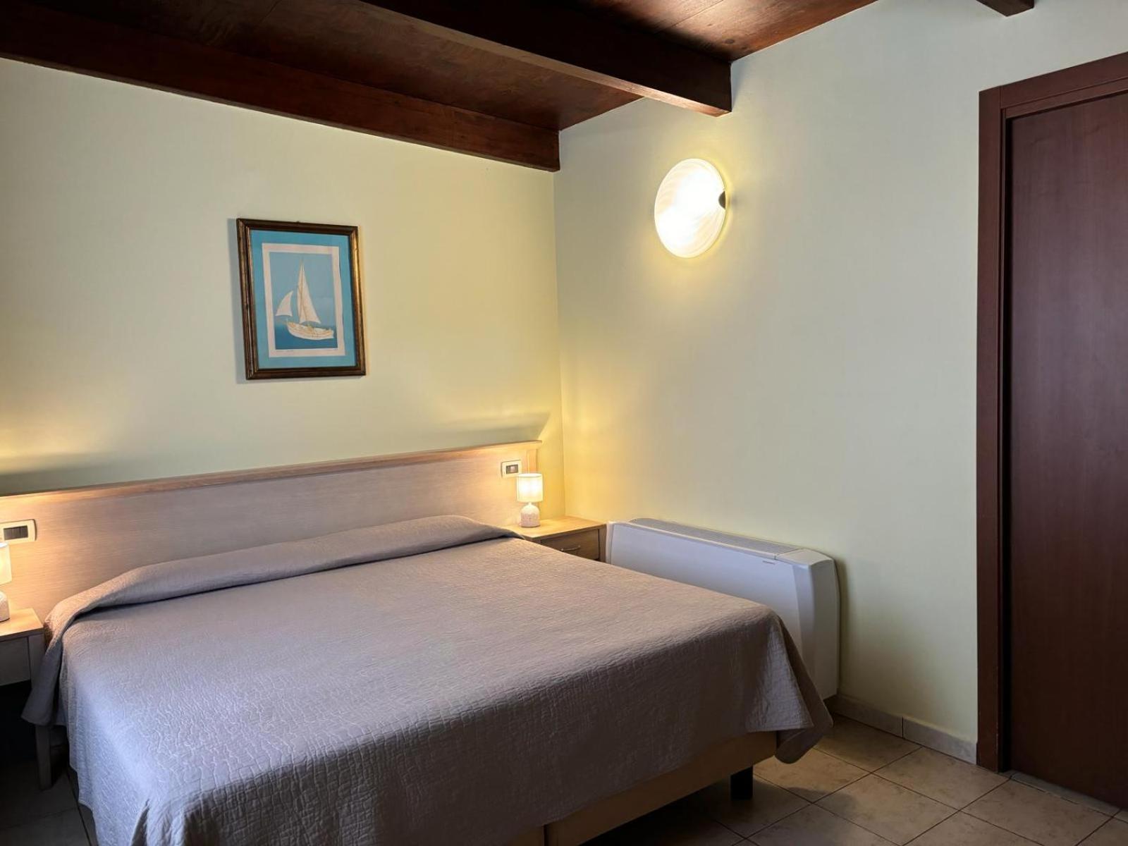 Hotel Delle Rose San Bartolomeo Al Mare Eksteriør billede